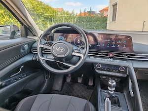 Vând Hyundai Elantra, achiziție iunie 2024 de la reprezentanta Hyundai Timisoara, garantie Hyundai  - imagine 10