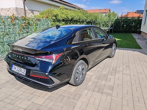 Vând Hyundai Elantra, achiziție iunie 2024 de la reprezentanta Hyundai Timisoara, garantie Hyundai  - imagine 3