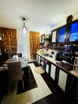 Apartament cu 2 camere de vânzare – complet mobilat și utilat, Găești - imagine 11