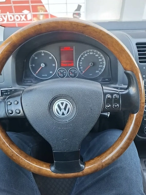Voskwagen golf 5   2008  Diesel , stare perfectă functionare ireproșabilă - imagine 7
