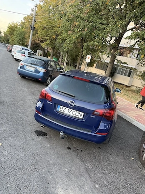 De vânzare Opel Astra J Sport Tourer, an 2011 - imagine 4