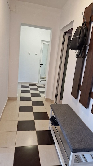 Proprietar închiriez ap 3camere zona Piața 700 central - imagine 9