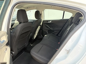 Ford Focus 1.0 EcoBoost MHEV 125 CP - imagine 18