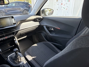Peugeot 2008 1.5 HDI 110 CP - imagine 16