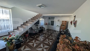 Casă de vânzare – O proprietate cu personalitate teren 400mp Prepeleac - imagine 6
