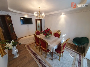 Apartament 3 camere, etaj 2, bloc izolat, - Zona Girocului - imagine 2