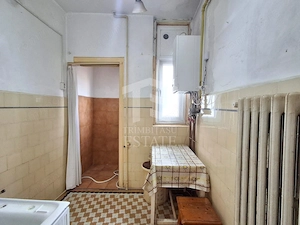 2 camere în zona centrală – aproape de metrou | 3 boxe | Centrală Gaz - imagine 6