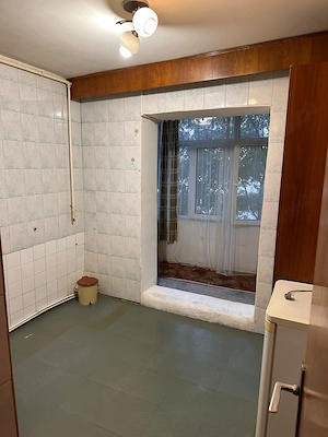 Proprietar Vand apartament 2 camere Pitesti, Eremia, etaj 2 din 4 - imagine 6