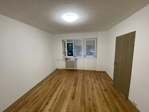 Inchiriez apartament cu 2 camere in Oradea - imagine 5