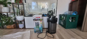 Acvariu de sticlă 112 litri cu filtre externe Eheim și Tetra
