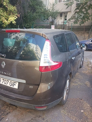 Renault scenic  - imagine 2