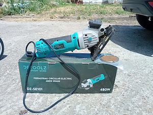 Vind fierăstrău circular electric 480 w 85 mm folosit puțin, preț 