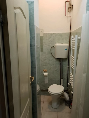 Dau în chirie garsoniera 35mp ultracentral în Cluj-Napoca, str.Universitatii.  - imagine 8