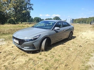 Hyundai Elantra 1.6 benzina, 66 000 km, primul proprietar     