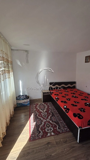 Casa si teren 375mp in zona Mihai Viteazul ~ 4 camere ~ Pret: 55.000€ - imagine 2