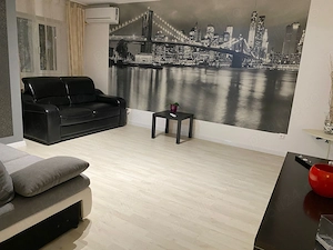 Apartament 3 camere de închiriat sector 5 