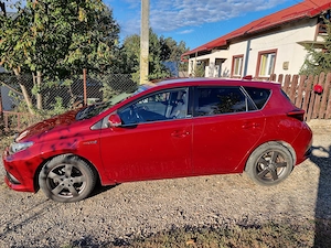 Vânzare auto Toyota auris hybrid  - imagine 3