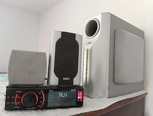 Auto Radio și Subwoofer 