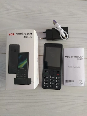 Telefon TCL 4042 S Nou la cutie cu butoane și afișaj mare