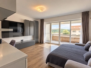 Apartament 3 camere, 89 mp, decomandat, parcare subterană – Borhanci - imagine 1