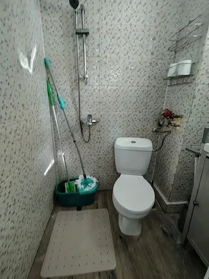 Privat inchiriez garsoniera  - imagine 4