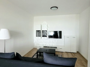 Apartament cu 2 camere, semidecomandat, cu parcare, zona Torontarului