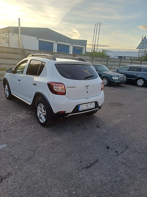 Vand Dacia Sandero Stepway automata (2016) gpl omologat - imagine 2
