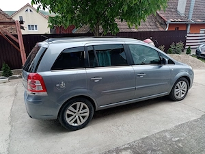 Vând Opel zafira b 1.7 diesel 125 cp an 2010  - imagine 6
