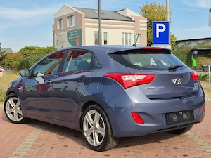 Hyundai i30 1.6 CRDi 139.000KM Euro 5 Diesel A C AndroidAuto CarPlay Jante aliaj R17 Hatchback - imagine 3