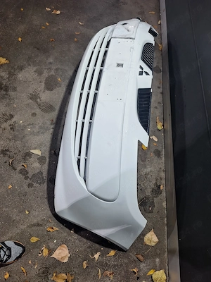 Vand bara fata mitsubishi colt 