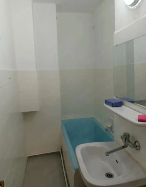 Garsoniera semidecomandată zona Far Constanța  - imagine 8