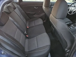 Hyundai i30 1.6 CRDi 139.000KM Euro 5 Diesel A C AndroidAuto CarPlay Jante aliaj R17 Hatchback - imagine 7