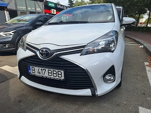 Vand toyota yaris 2016 1.3  benzina 99000 km 100 CP