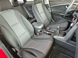 Hyundai i30 1.4 CRDi 200.000km 2014 CW Break Combi DRL Led AC Navigatie AndroidAuto CarPlay stare ex - imagine 7