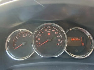 Dacia Sandero Stepwey,diesel euro5 din 2014 - imagine 4