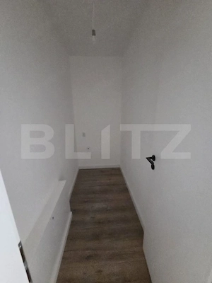 Apartament 3 camere, 2 bai,terasă generoasă, parcare, zona Eroilor - imagine 11