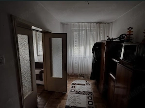 Vând Apartament 4 camere  - imagine 5