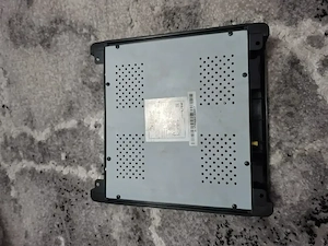 Vând sistem audio Alpine   multimedia + subwoofer