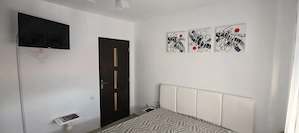 Vând apartament 2 camere renovat, mobilat și utilat - imagine 3