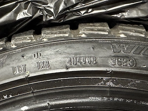 2 x anvelope pirelli sotozero 3 iarna 225/40/R18 DOT 3623 - imagine 2