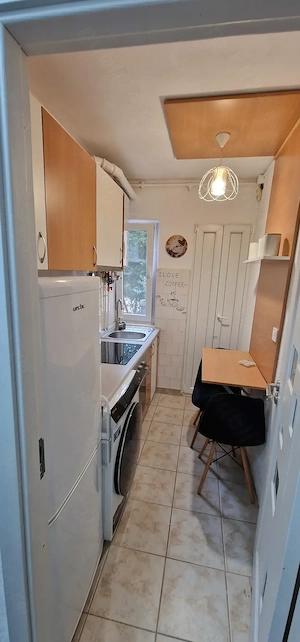 Închiriez apartament cu 2 camere  - imagine 3
