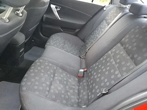 Nissan primera 1.6 benzina 2007,inmatriculat ro 650 e - imagine 4