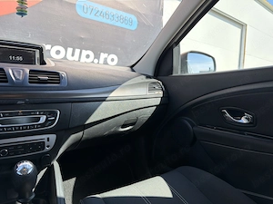 Renault Megane - imagine 11