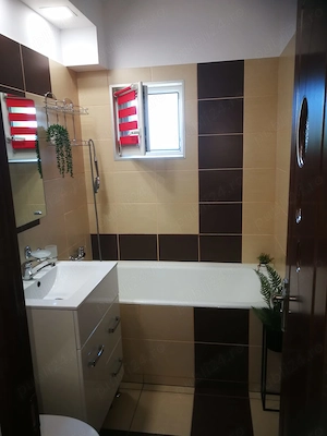 Vând apartament cu 2 camere Miercurea-Ciuc, Bdul Frăției, et.5 - imagine 6