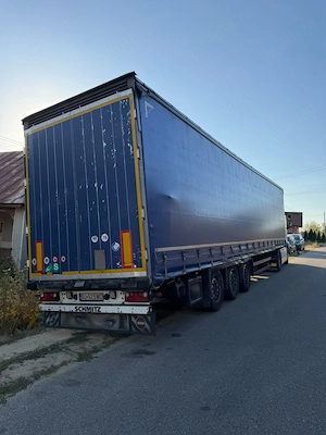 Ansamblul cap tractor și semiremorca varois înălțime reglabilă pe fiecare stâlp  - imagine 9