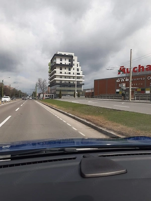 Apartament 2 camere cu parcare zona Coresi