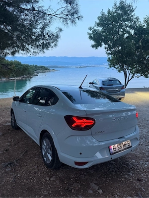 Dacia Logan 2023 benzina 