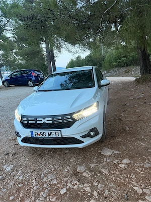 Dacia Logan 2023 benzina  - imagine 7