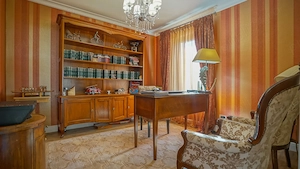 Locatie cu poveste in stil neoclasic, constelata de 3.000 mp teren - imagine 7