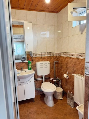 Spatiu comercial cu apartamente de vanzare In Nojorid - imagine 12